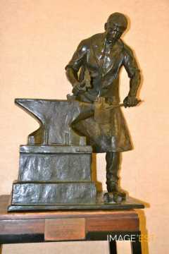 ¼uvre du sculpteur Nolte (1913)
